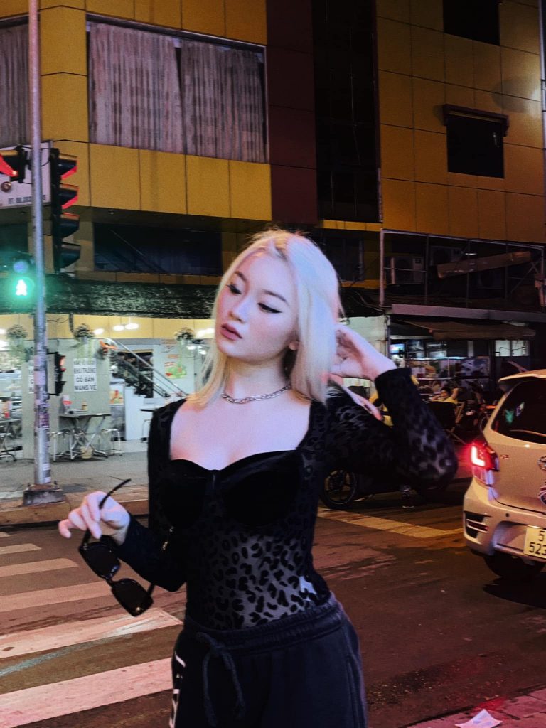 Kellie Bóng Hồng 17 Tuổi Tại Rap Việt Team Binz 1 Bóng hồng xinh đẹp team Binz