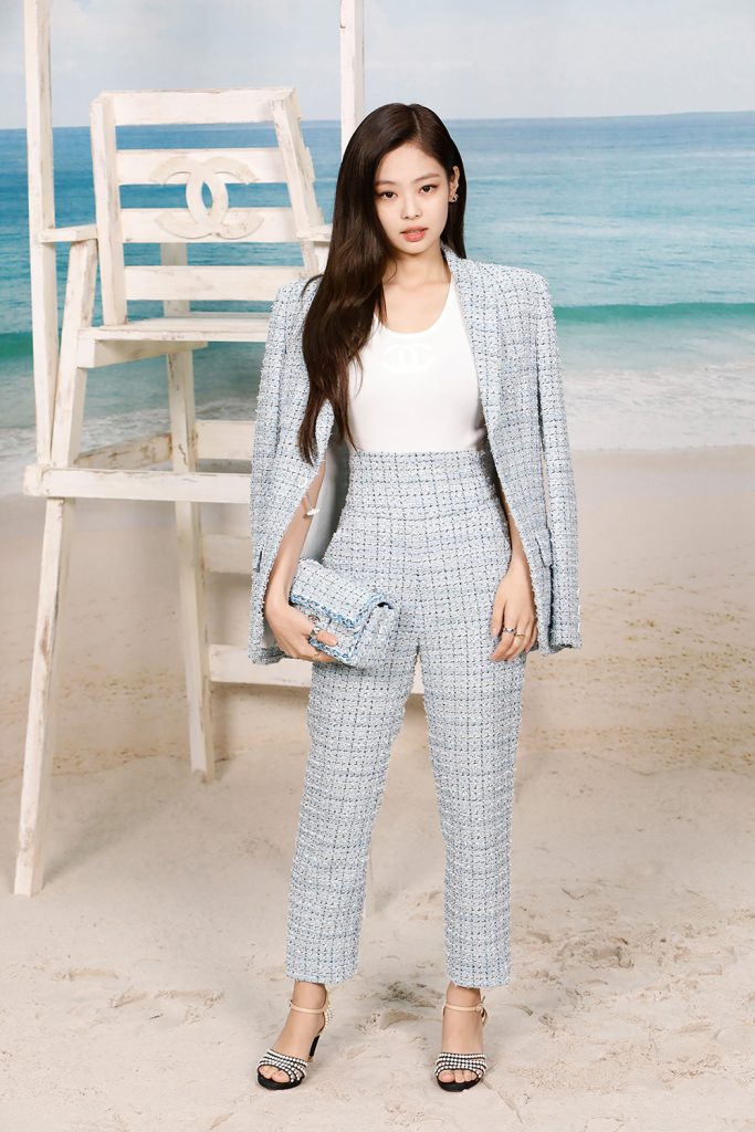 QQlive Jennie Kim – Người Đẹp Sinh Năm 96 Của Blackpink 4 Không chỉ xinh đẹp mà còn rất tài năng là Jennie Kim