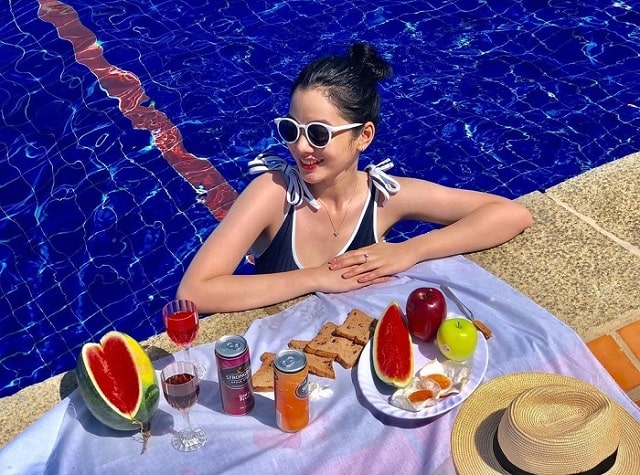 Ngắm Nhìn Vẻ Sexy Quyến Rũ Của Nàng Hot Girl Cẩm Đan Top 15 Hoa Hậu Việt 4 Tuyên bố chính thức này ngay lập tức làm dấy lên làn sóng phản đối dữ dội từ người dùng mạng