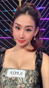 QQlive Chiêm ngưỡng nhan sắc đầy mê hoặc của DJ OXY (Phần 1) 3 Cái tên Oxy của cô nàng có từ khi còn đi học DJ