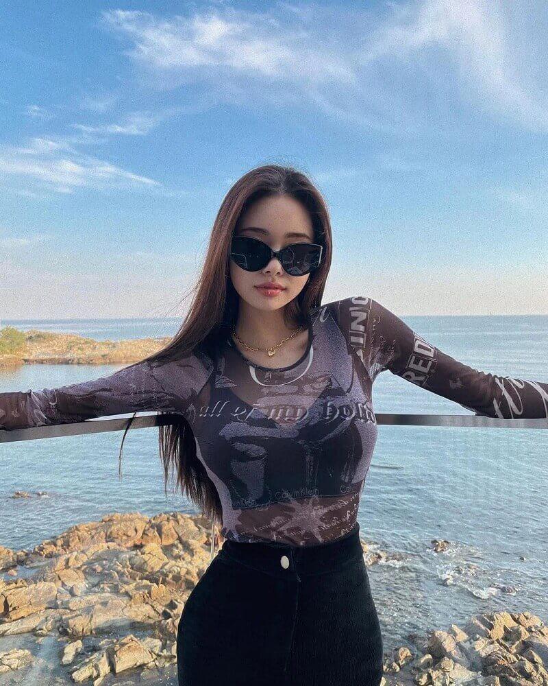 QQlive Hot Girl Song Ji A Gợi Cảm Quyến Rũ - Nhan Sắc Sexy Gây Sốt 2 Người đẹp sở hữu kênh youtube được nhiều người theo dõi