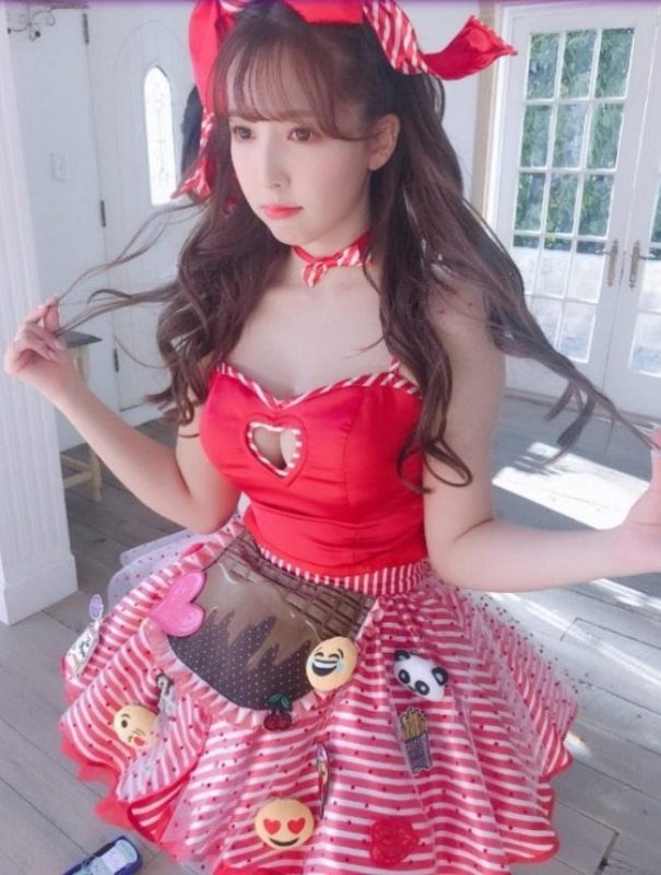 QQlive Chia Sẻ Bộ Ảnh Người Đẹp Yua Mikami - Nhan Sắc Gợi Cảm Đỉnh Cao 8 Nàng thơ Yua hóa thân thành một cô công chúa