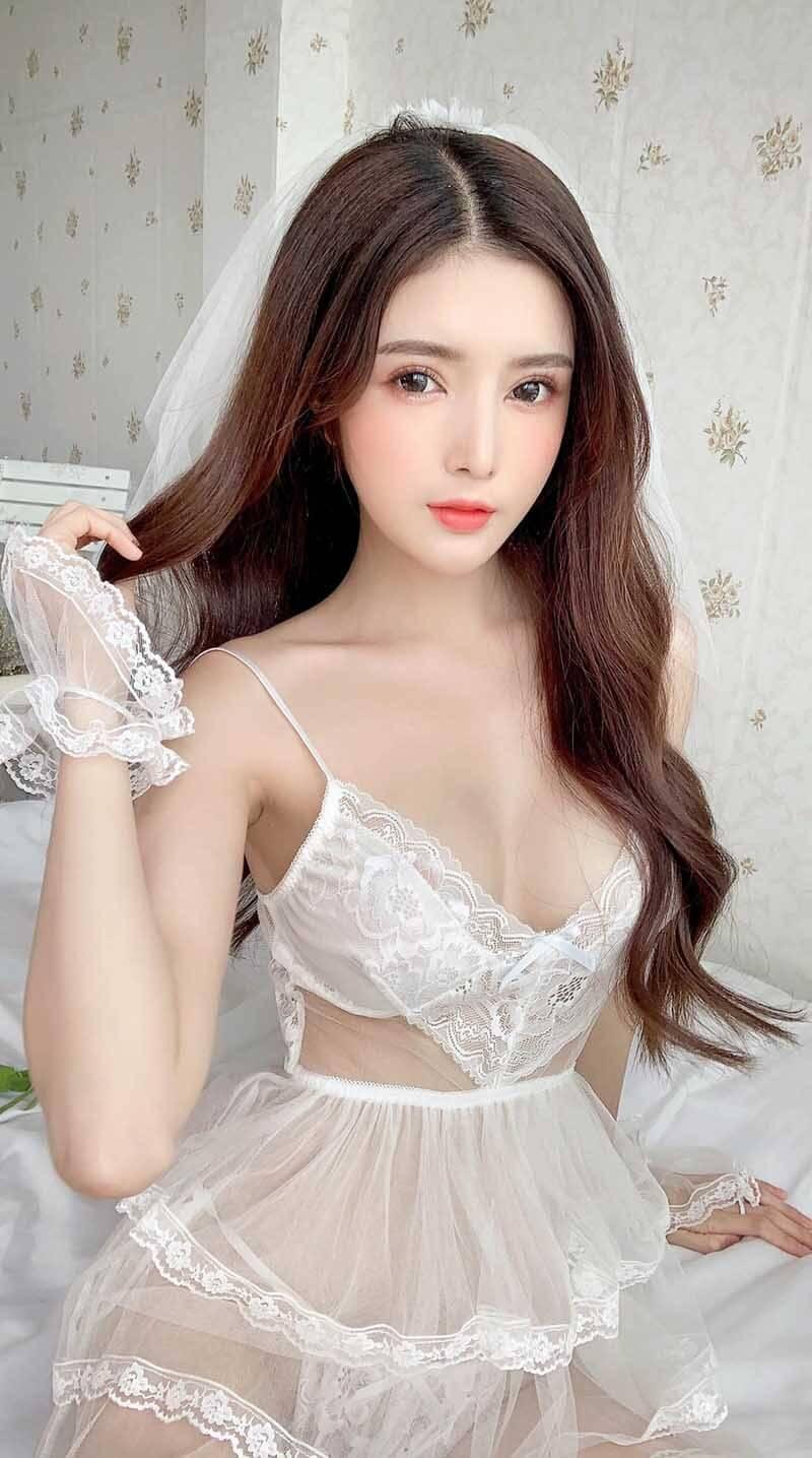 QQlive Chiêm Ngưỡng Vẻ Đẹp Sexy Gợi Cảm Của Lilly Luta - Hot Girl Búp Bê Quyến Rũ 6 Lilly Luta sau phẫu thuật thẩm mỹ trên QQLive