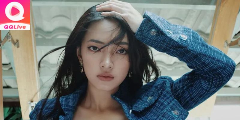 Châu Bùi - Cô nàng có body nóng bỏng khiến nhiều người mê mẩn 1 Châu Bùi gây xao xuyến cho phái nam