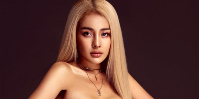 Ngân 98 Nhiều Lần Lộ Clip 18+: Chiêu Trò Hay Sự Thật? 2 Hotgirl nóng bỏng Ngân 98