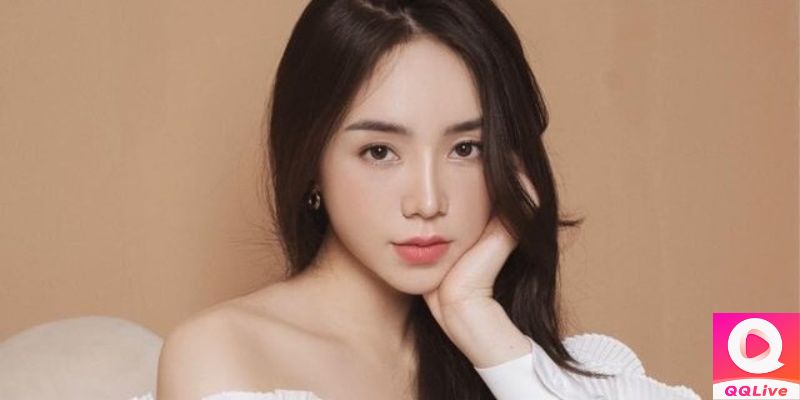 Quỳnh Kool Mặc Bikini Kho showing Vóc Dáng Nóng Bỏng – Xem Ngay Hình Ảnh Đẹp Nhất 1 Diễn viên Quỳnh Kool