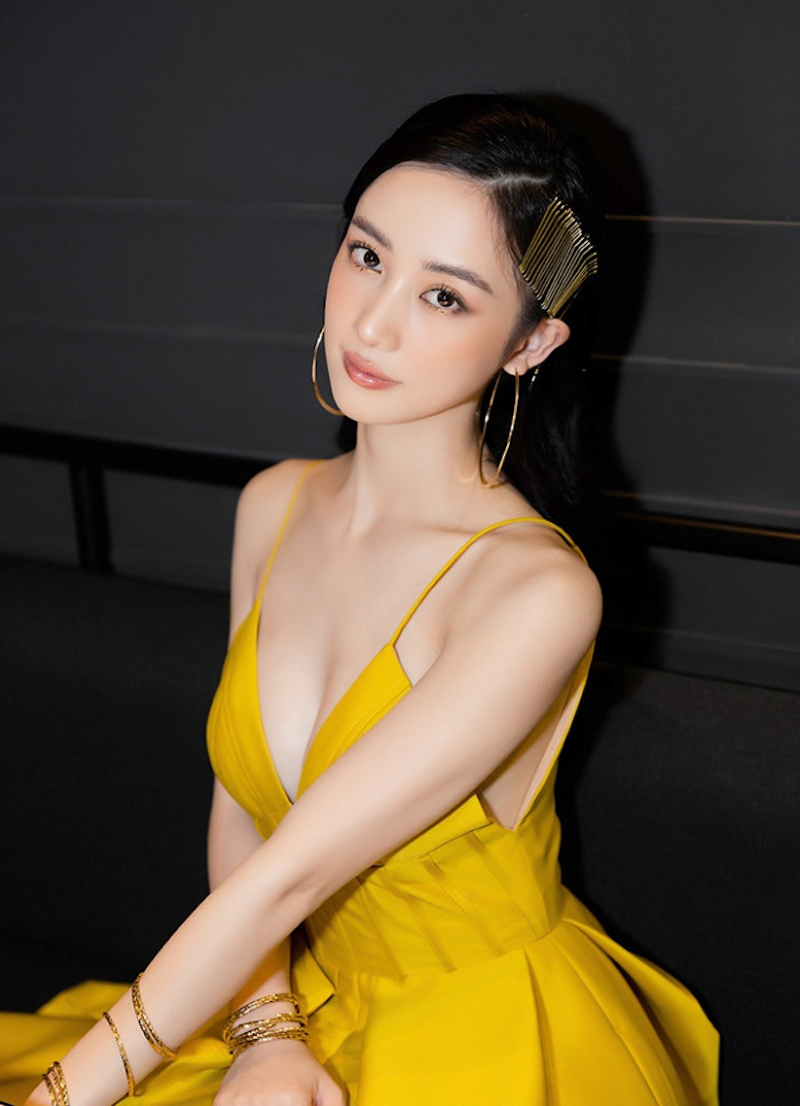 Jun Vũ “Thiên Biến Vạn Hóa” – Từ Nàng Thơ Dịu Dàng Thành Bad Girl Quyến Rũ 7 Jun Vũ táo bạo