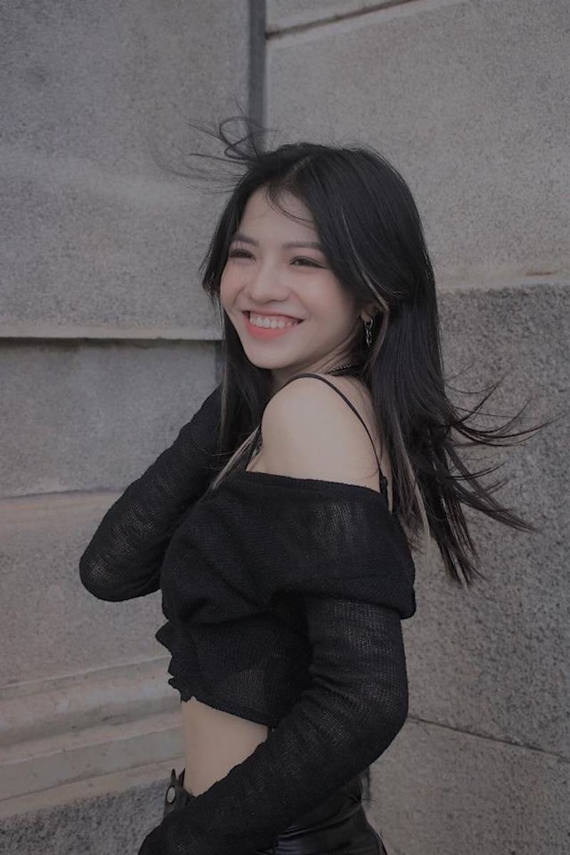 Tiktoker Ciin với danh xưng “Lisa Việt Nam” lột xác mạnh mẽ hậu phẫu thuật thẩm mỹ 4 Tiktoker Ciin đam mê