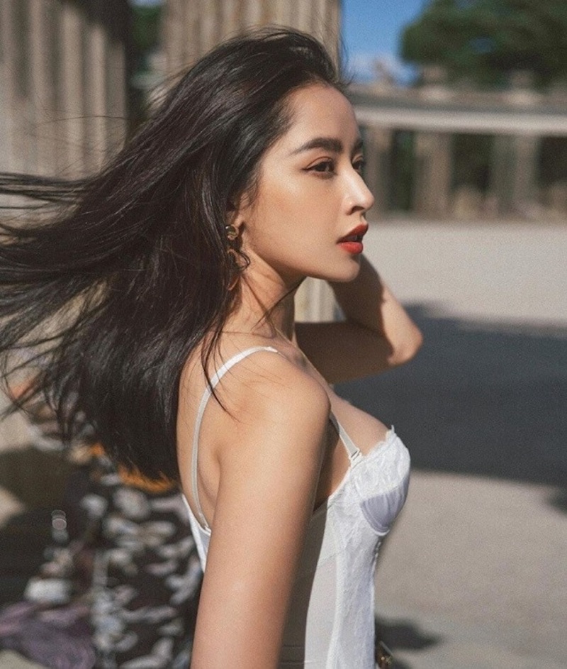 Bộ Tứ Hot Girl Hà Thành: Xinh Đẹp, Giàu Có, Nổi Tiếng Và Toàn Diện Mọi Mặt 1 Hot girl Hà Thành Chi Pu