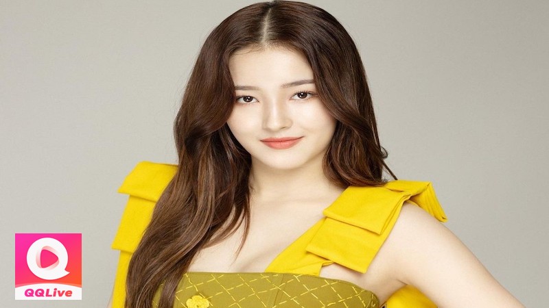Nancy - Thiên Thần Lai Kpop Vô Tình Lộ Vòng 1 Trắng Trẻo Khi Thay Đồ Sau Backstage 3 Nancy