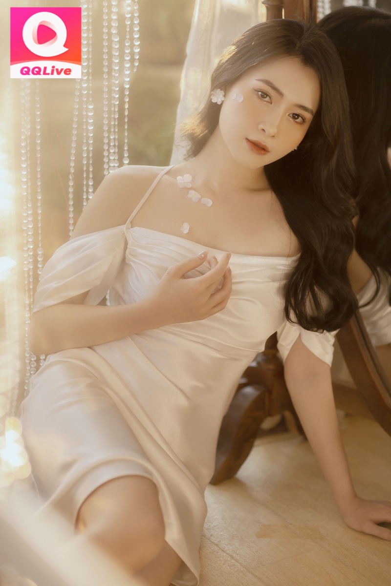 Cấn Hồng Anh - Nữ MC xinh hơn hoa khôi mới nổi của đài thể thao VTVcab 3 Cấn Hồng Anh thể dục