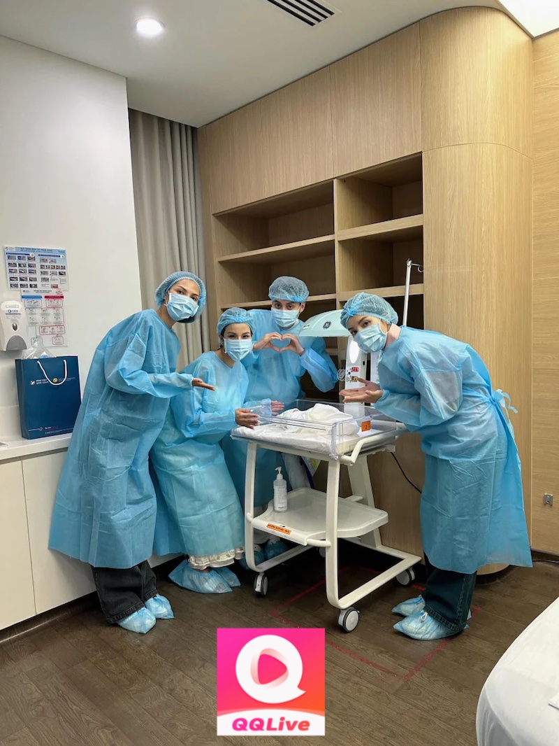 Lucie Nguyễn - Sinh Con Nhưng Nhan Sắc Vẫn Xinh Đẹp 2 Minh Triệu