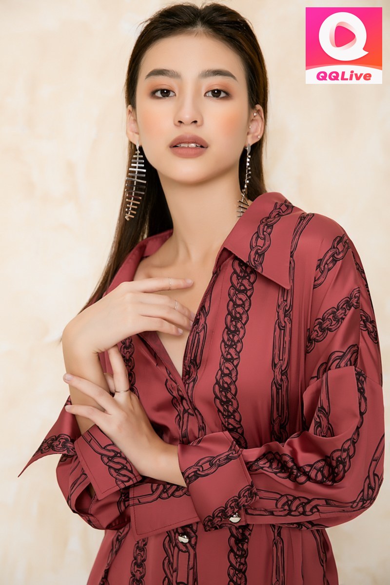 Cùng QQlive Điểm Danh Top Hot Girl Đẹp Nhất Việt Nam Năm 2023 1 Hot girl đẹp Dương Minh Ngọc trên QQlive