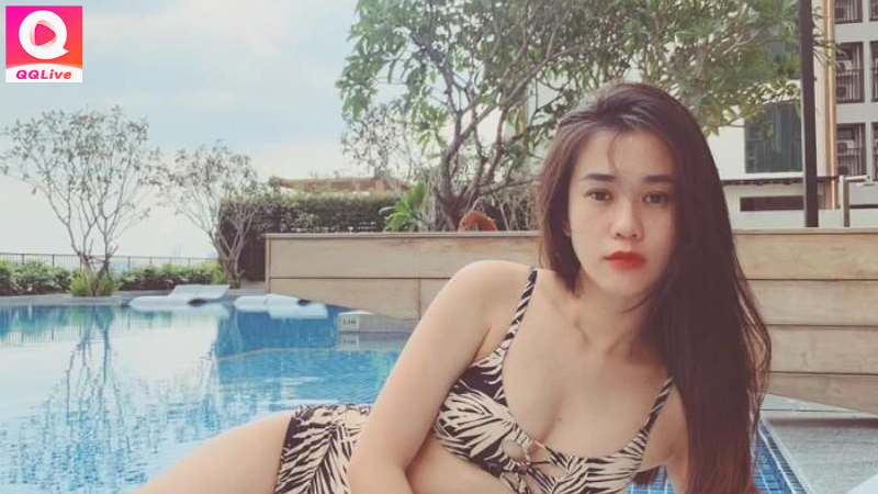 QQLive 2024 Bật Mí Cuộc Sống Lùm Xùm Của Hotgirl Ngọc Thảo 2 Hotgirl Ngọc Thảo trên QQLive app