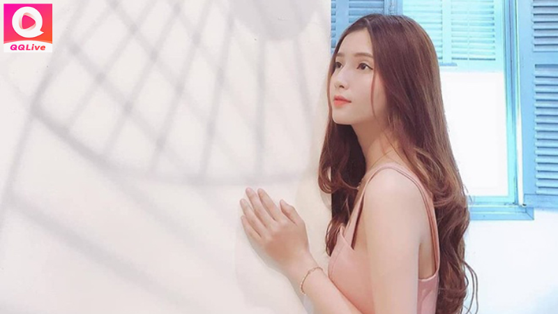 QQLive 2024 Khui Nhẹ Đời Tư Kín Tiếng Của Hotgirl Thiên An 3 Thiên Ân xinh đẹp trên QQLive