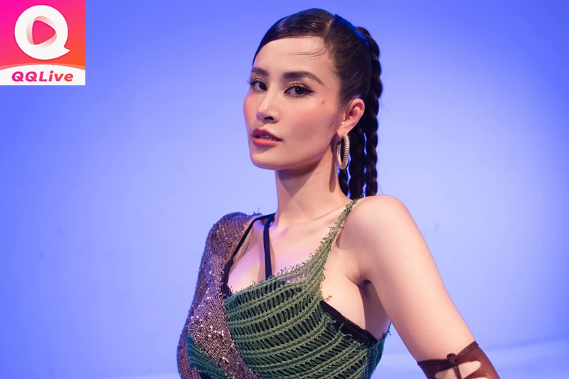 Phốt ca sĩ Đông Nhi – App Live QQLive